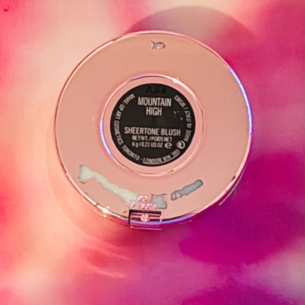 MAC Diana Ross Mountain High Blush~Rare